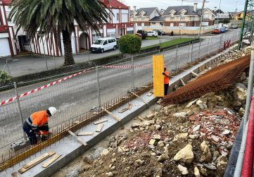 Desencofrado de fachada en muro sur